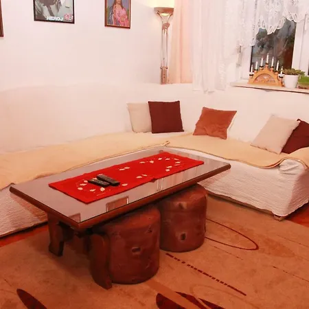 Апартаменти Raos Iva