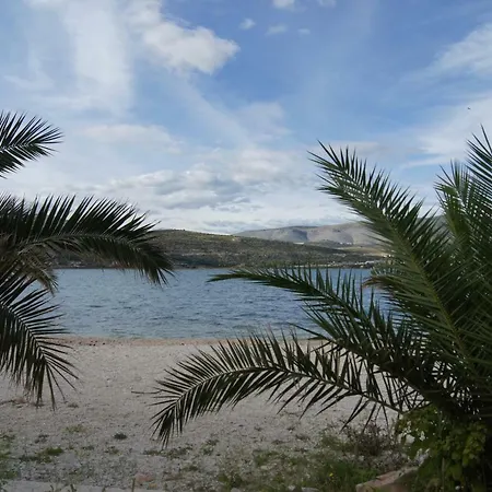 Raos Iva Apartman Trogir