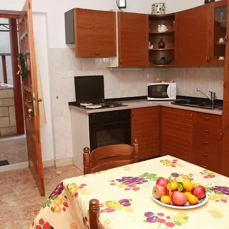 Daire Raos Iva Trogir
